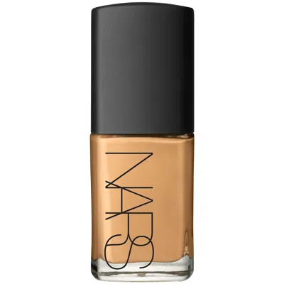 Nars Cosmetics Sheer Glow Foundation - Aruba