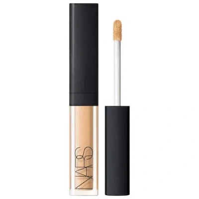 NARS MINI RADIANT CREAMY CONCEALER WITH MEDIUM COVERAGE CUSTARD 0.05 OZ - MINI/ 1.4 G,P422077