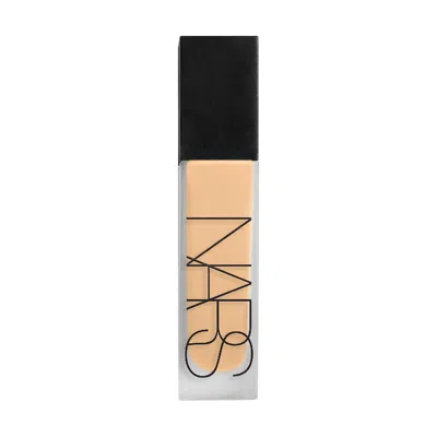 Nars Natural Matte Longwear Foundation In Neutral