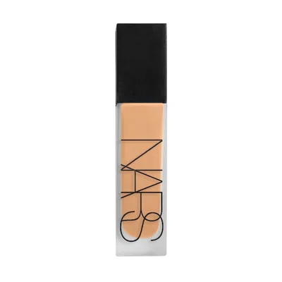 Nars Natural Matte Longwear Foundation In Neutral