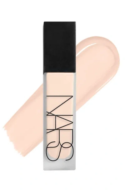 Nars Natural Matte Longwear Foundation In Transparent