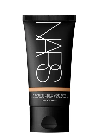 Nars Pure Radiant Tinted Moisturiser Spf30