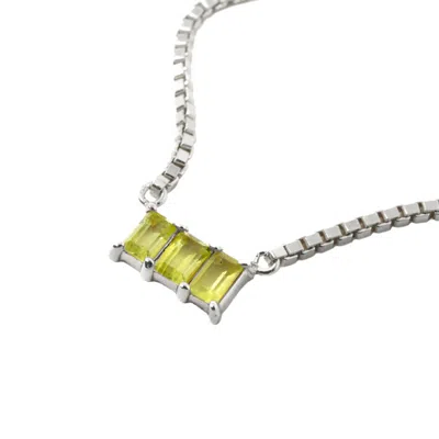 Nasi Silver Women's Green Kadima Baguette Necklace- Peridot - Silver