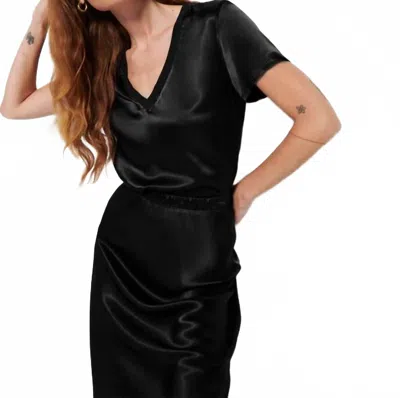 Nation Ltd June V Neck Tee In Black