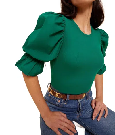 Nation Ltd Kenzie Flounce Sleeve Tee In Emerald Green