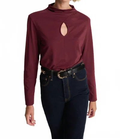 Nation Ltd Naomi Keyhole Tee In Red