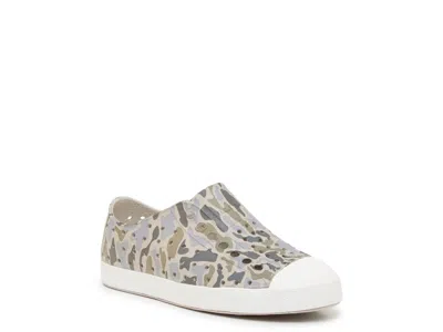 Native Jefferson Slipon Sneaker Kids' In Green/grey Camo Print