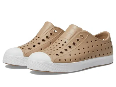 Native Shoes Jefferson (little Kid/big Kid) Kid's Shoes Flax Tan/shell White : 3 Little Kid M, Synthetic