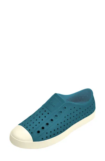 Native Shoes Jefferson Slip-on Sneaker In Blue