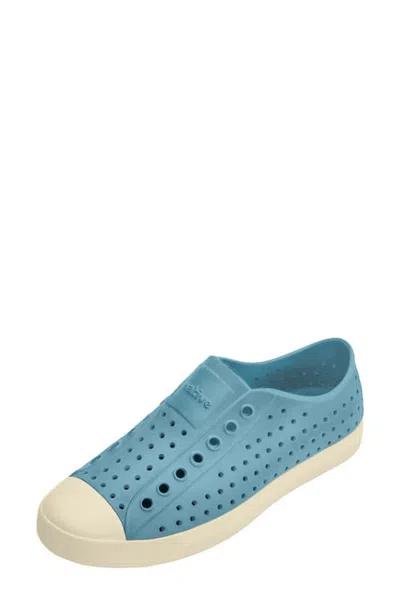Native Shoes Jefferson Slip-on Sneaker In Gray