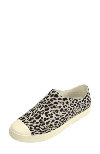 Native Shoes Jefferson Wanderfoam Slip-on Sneaker In Green