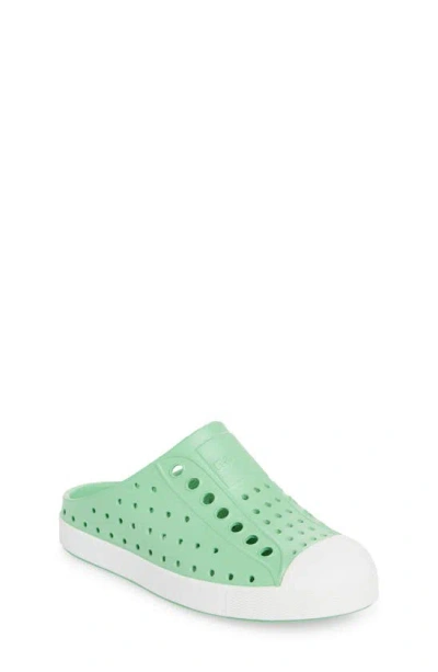 Native Shoes Kids' Jefferson Clog In Green
