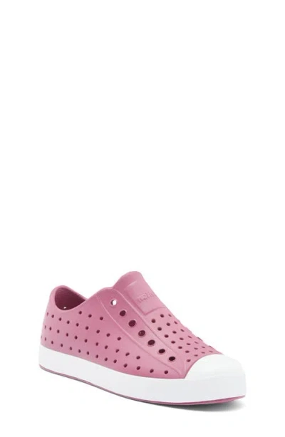 Native Shoes Kids' Jefferson Water Resistant Slip-on Sneaker In Twilight Pink/shell White