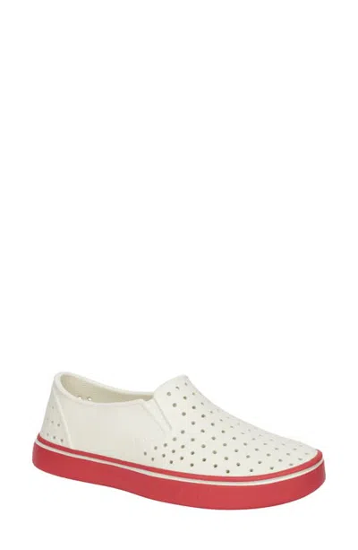 Native Shoes Miles Wanderfoam Slip On Shoe In Neutral
