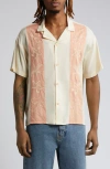 NATIVE YOUTH FLORAL BOXY CAMP SHIRT