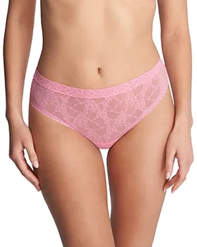 Natori Bliss Allure One Size Lace Thong In Rosette