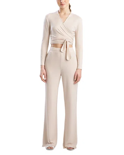 Natori Bliss Essentials Ballet Wrap Top In Neutral
