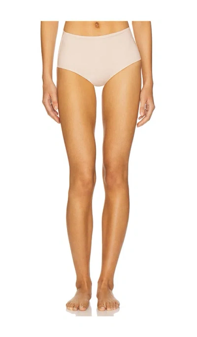 Natori Cloud Comfort Smoothing Brief