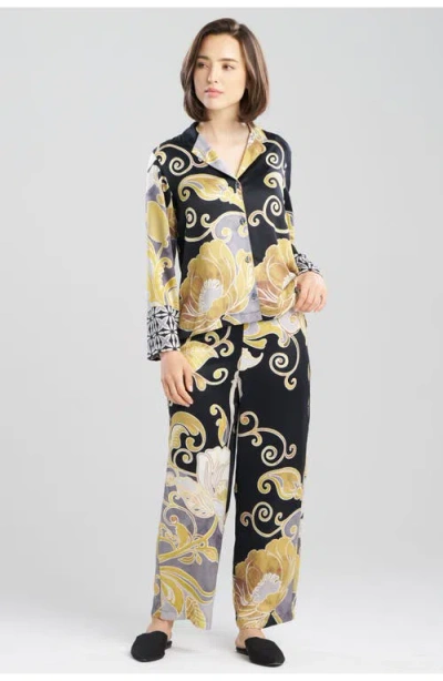 Natori Deco Notch Pj Set In Black