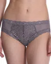 Natori Feathers Hipster
