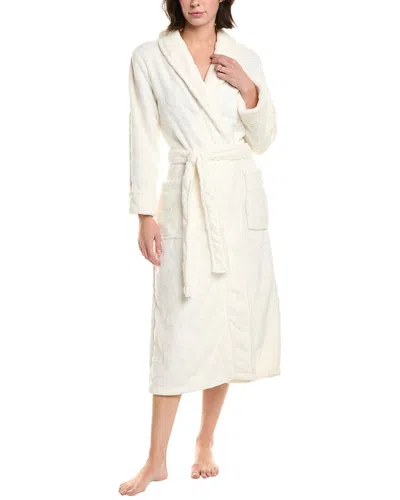 Natori Medallion Sculpt Robe In White