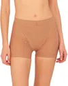 Natori Pretty Smooth Shortlette In Buff