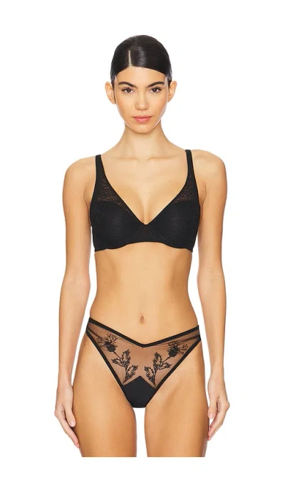 Natori Pretty Smooth Bra In Black
