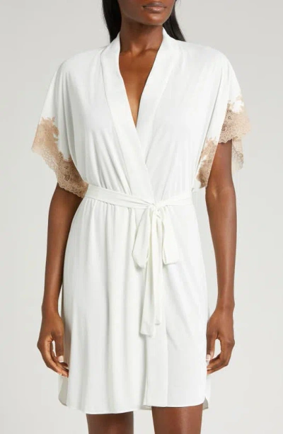 Natori Thalia Lace Appliqué Short Sleeve Robe In Ivory