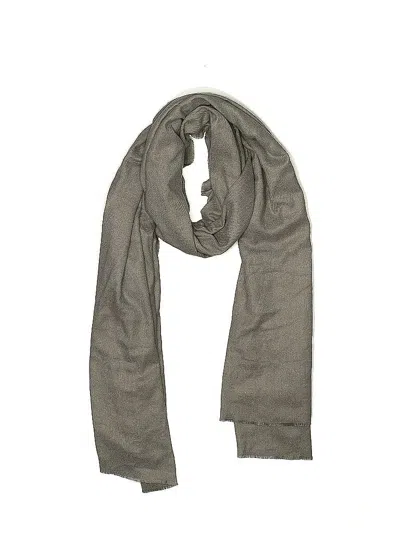 Pre-owned Natura Scarf In Gray