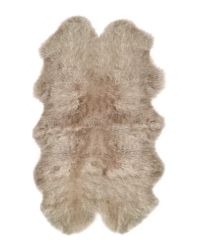 Natural Group New Zealand Quattro Sheepskin Rug In Neutral