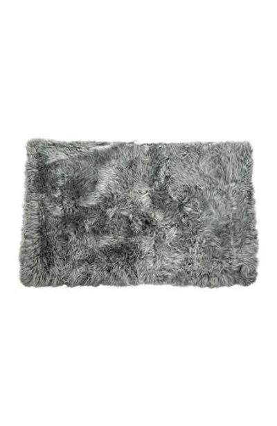 Natural New Zealand Rectangular Sheepskin Throw In Gray