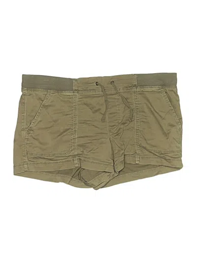 Pre-owned Natural Reflections Khaki Shorts In Green