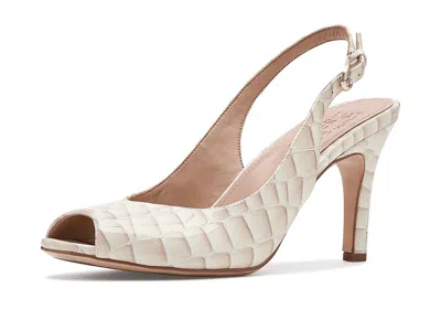 Naturalizer 27 Edit Alexa In White