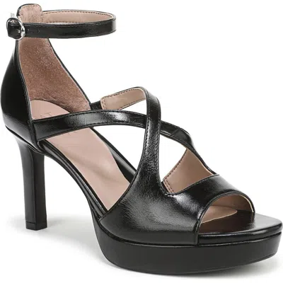 Naturalizer Alicia Platform Sandal In Black