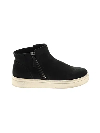 Pre-owned Naturalizer Ankle Boots In Black