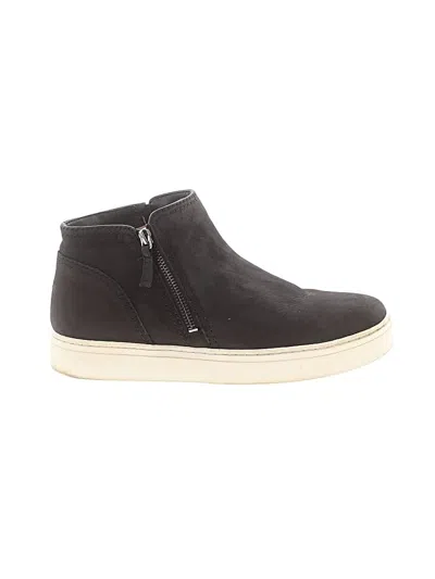 Pre-owned Naturalizer Ankle Boots In Black