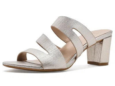 Naturalizer Beaming In Silver