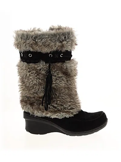 Pre-owned Naturalizer Boots In Black