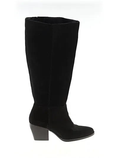 Pre-owned Naturalizer Boots In Black