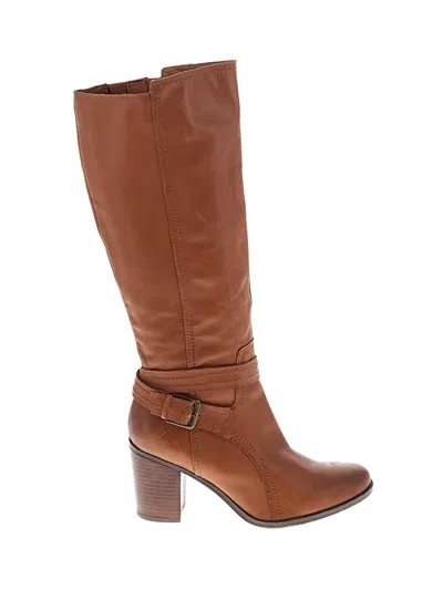 Pre-owned Naturalizer Boots In Brown