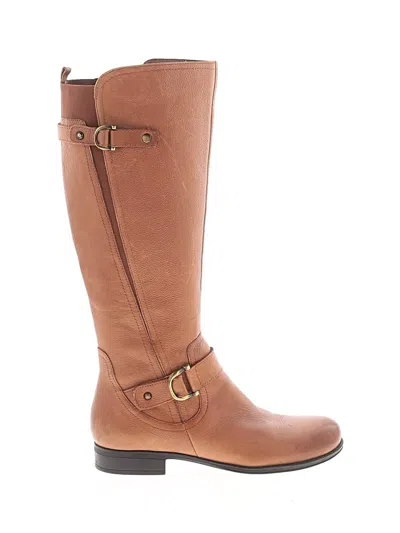 Pre-owned Naturalizer Boots In Tan