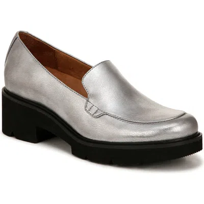 Naturalizer Cabaret Loafer In Pewter Faux Leather