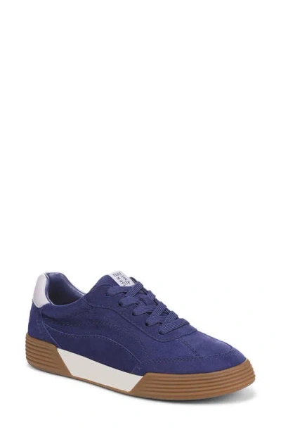 Naturalizer Cami Sneaker In Blue