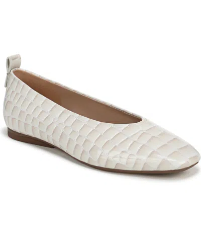 Naturalizer Carla Square Toe Ballet Flats In White