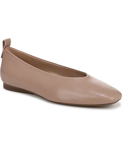 Naturalizer Carla Square Toe Ballet Flats In Brown