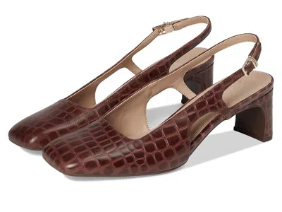 Naturalizer Carmen In Brown
