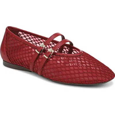 Naturalizer Cayla Flat In Red