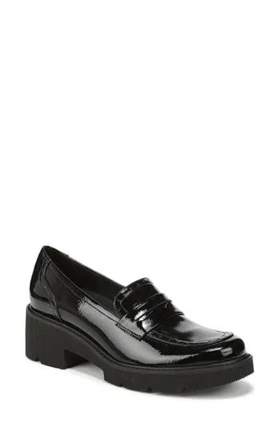 Naturalizer Charisma Loafer In Black
