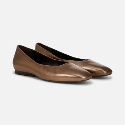 Naturalizer Chelsea J3307l3700 Gold Leather Ballet Flats Hawk505 In Brown