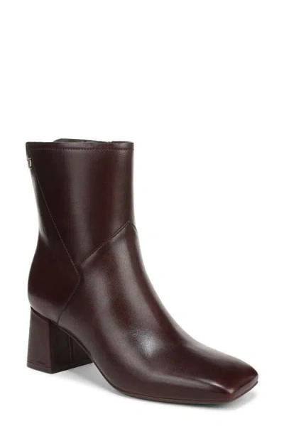 Naturalizer Christine Bootie In Burgundy